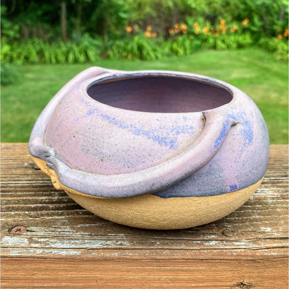 Vintage Depot Creek Pottery Quirky Handmade Artisan Pottery Hands Holding Bowl - Picture 5 of 12